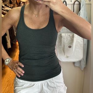 NWOT Size 2 Lululemon built in bra tank.